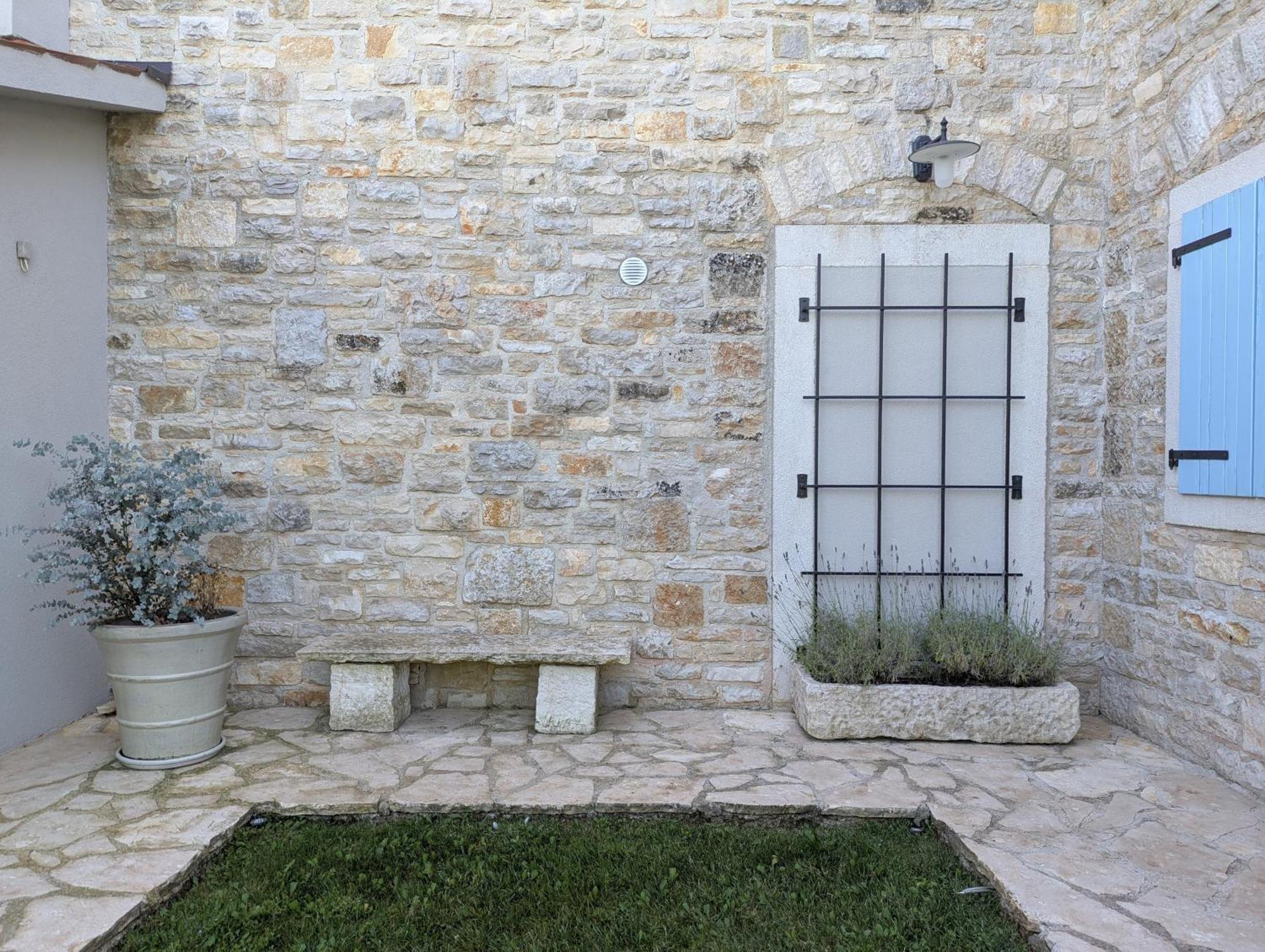 Villa Paolina With Hot Tub Visnjan Exterior photo